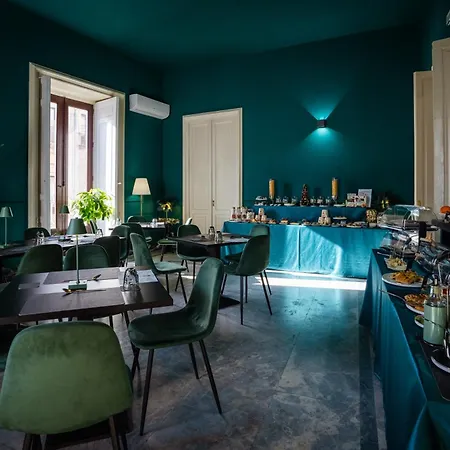 Etnea Boutique 4*