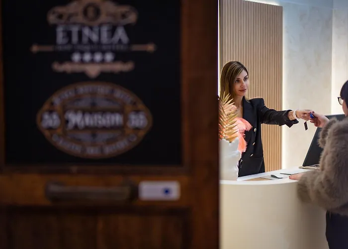 Etnea Boutique 4*